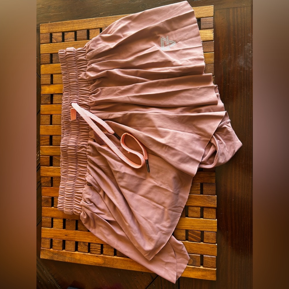 Keiki Kona mauve shorts!